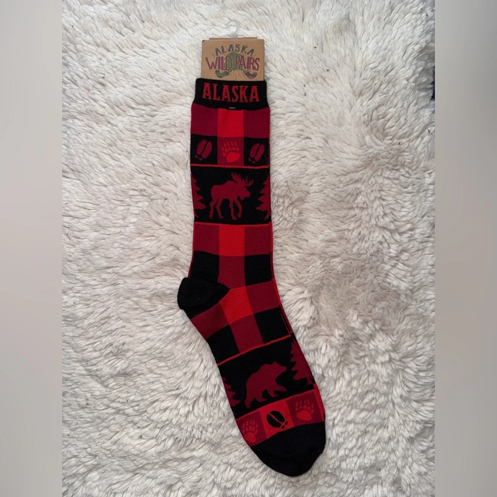 Alaska Socks Wild Pairs Crew Socks Unisex Size 6-12 Polyester Elastane Red Plaid